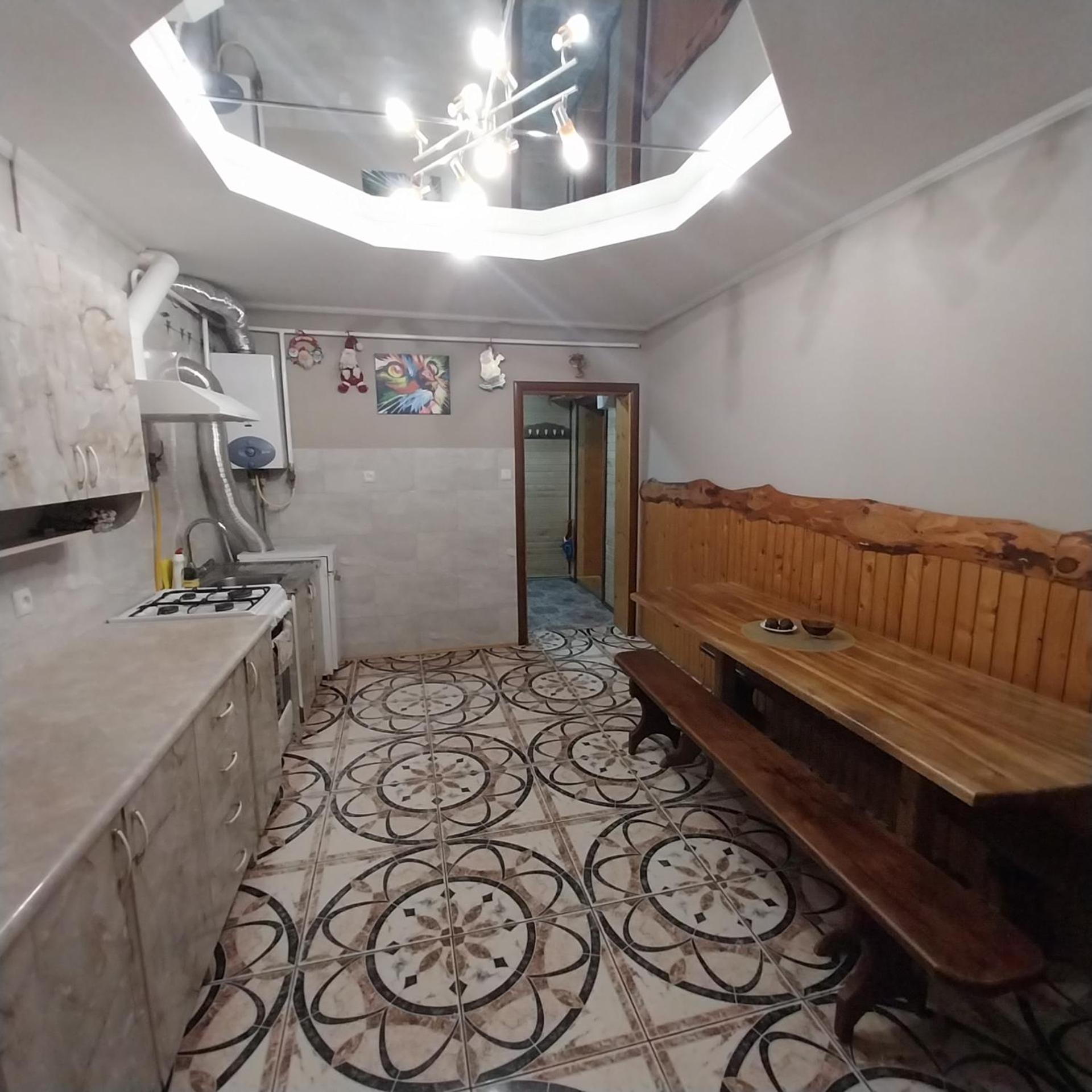 Затишний Дім Villa Iaremcea Exterior foto